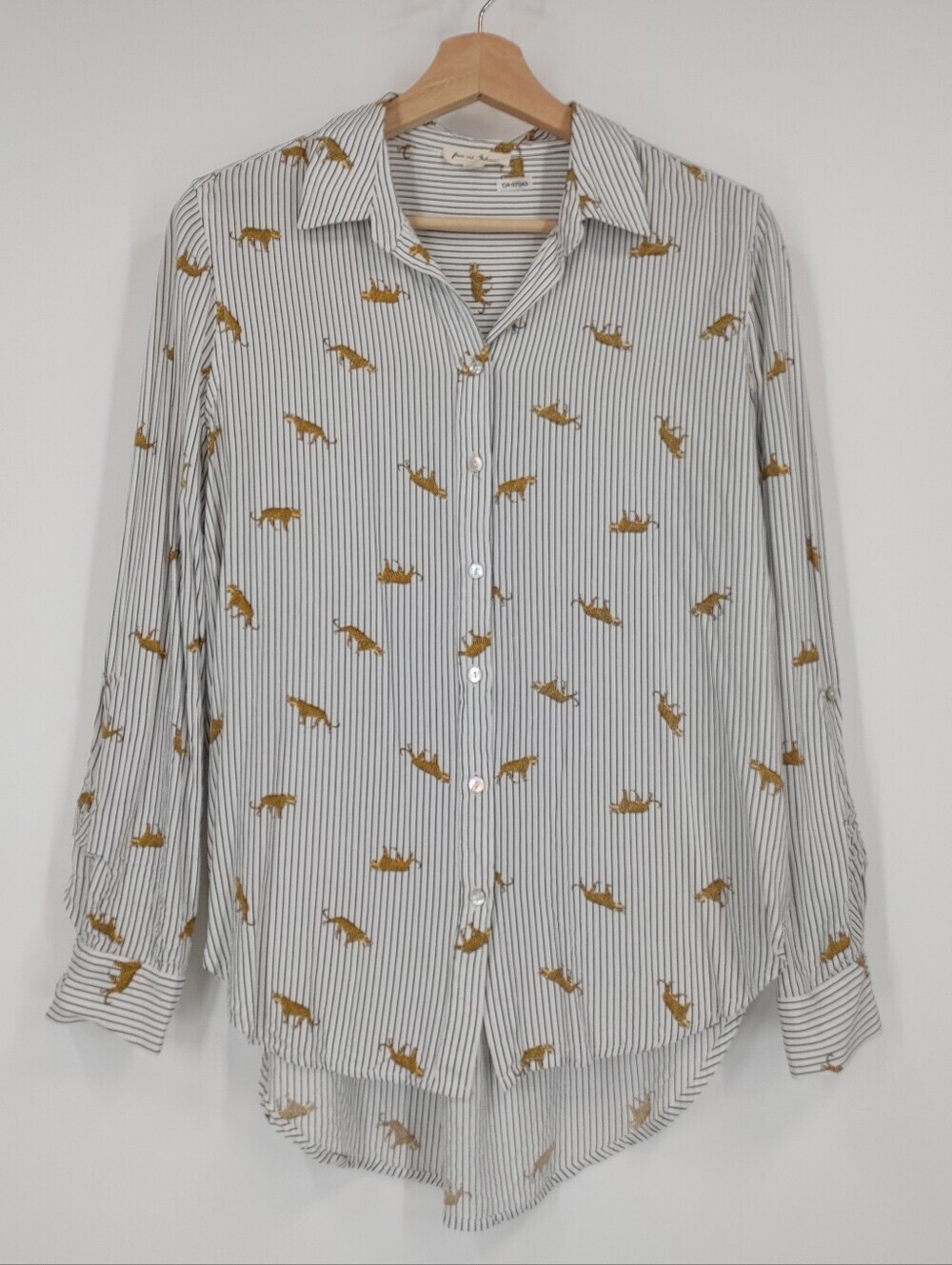 Jane & Delancey Printed Button Down Shirt